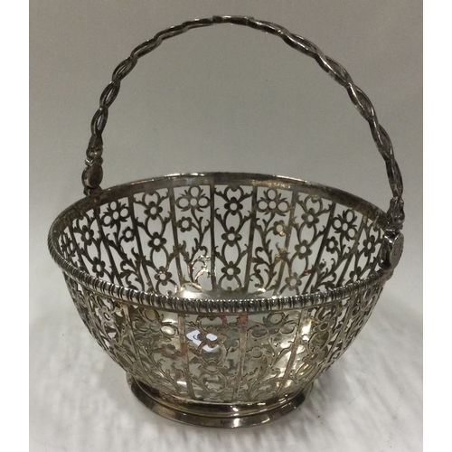 30 - A George III silver basket. London 1759. By William Plummer. Approx. 129 grams. Est. £80 - £120.