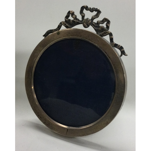 372 - A silver photo frame pierced with swags. Birmingham 1902. Est. £80 - £120.