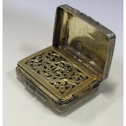 81 - An engine turned George III silver vinaigrette. Birmingham 1824. By John Bettridge. Approx. 13 grams... 