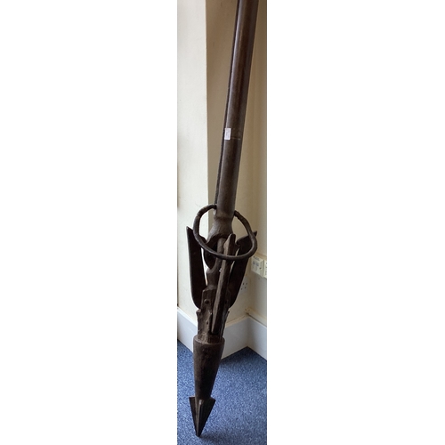 374 - A 75mm South Georgia whaling harpoon. Est. £20 - £30.