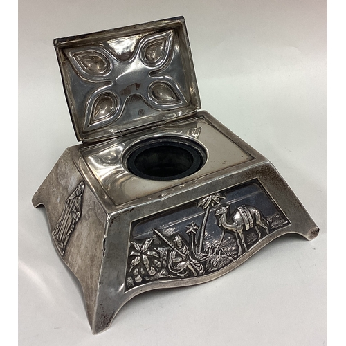 246 - An Edward VII silver inkwell embossed with camel scene. London 1901. Approx. 210 grams. Est. £150 - ... 