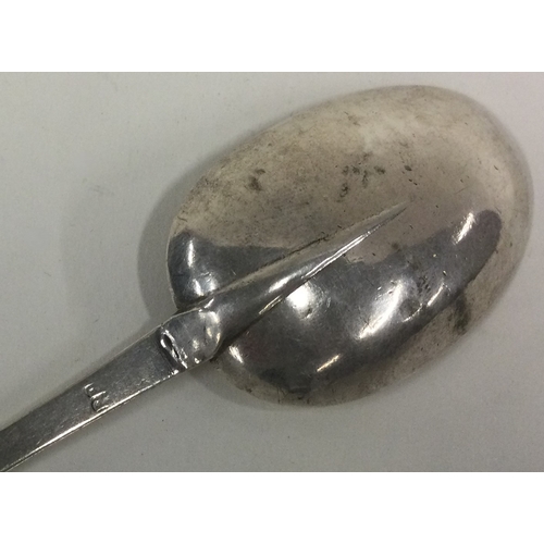 291 - A Channel Islands silver rat tail dog nose spoon. Maker's mark only. By RP. Approx. 32 grams. Est. £... 