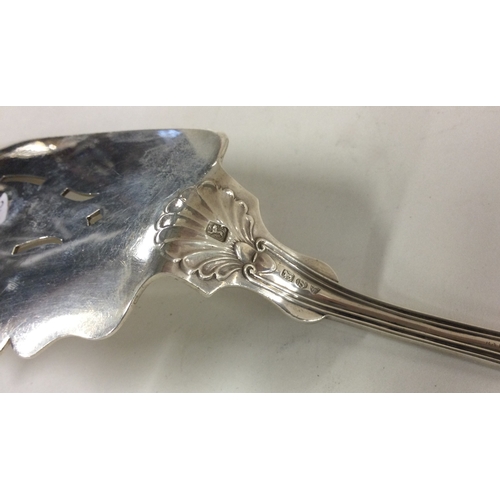 349 - A rare Canadian silver fish slice. Circa 1880. By Bailey & Co. Approx. 171 grams. Est. £150 - £200.