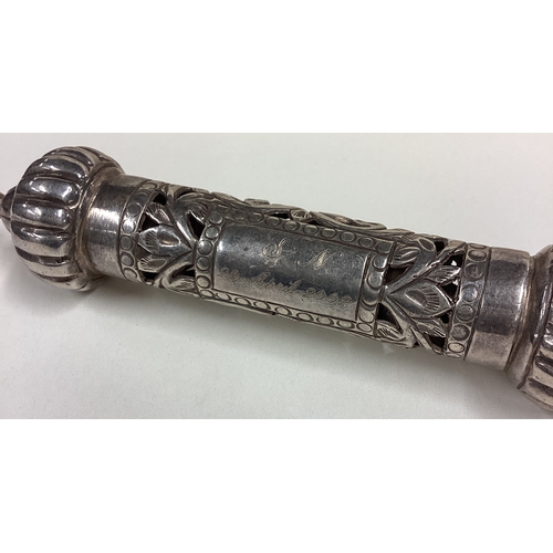 357 - A pierced silver Judaica scroll holder with lift-off cover. Approx. 44 grams. Est. £50 - £80.