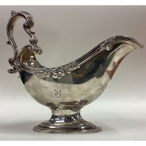 366 - A fine Victorian silver sauce boat. London 1838. By Edward & John Barnard. Approx. 490 grams. Est. £... 