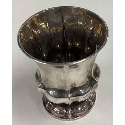 422 - A William IV silver beaker. Marked to base. London 1834. By John Tapley. Approx. 144 grams. Est. £20... 