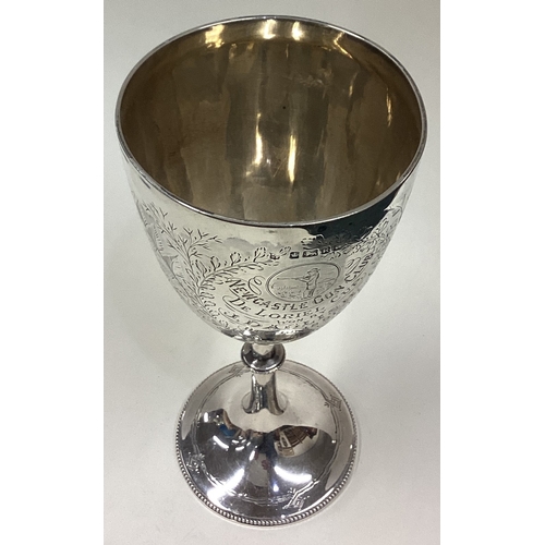 434 - An attractive engraved silver goblet with floral decoration. Sheffield. Approx. 157 grams. Est. £80 ... 