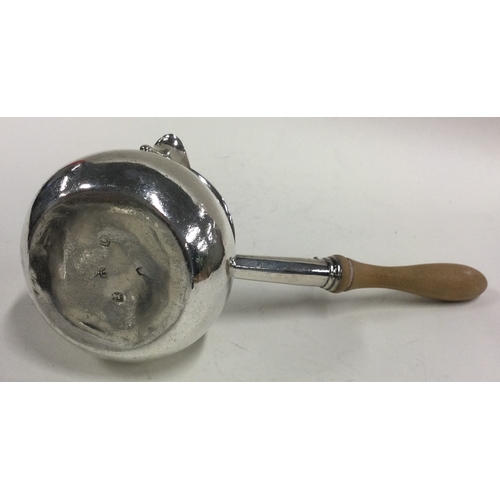 468 - An 18th Century George II silver brandy pan. London 1731. By George Hodges. Approx. 86 grams. Est. £... 