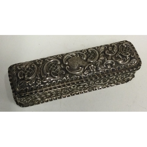 478 - A Victorian silver box with hinged lid. Birmingham 1900. Approx. 64 grams. Est. £50 - £80.