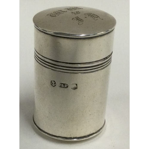 545 - A silver snuff box with lift-off cover. Marked to body and interior. Birmingham 1828. By Taylor & Pe... 