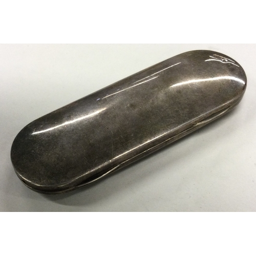 629 - A Victorian silver spectacles case. Birmingham 1898. Approx. 50 grams. Est. £60 - £80.