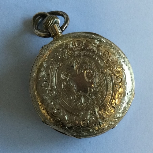 714 - A 14 carat gold cased pocket watch with silvered dial. Approx. 28 grams. Est. £60 - £80.