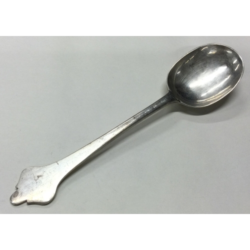 110 - An 18th Century Provincial silver spoon. Maker's mark 'HG' to base. Approx. 59 grams. Est. £100 - £1... 