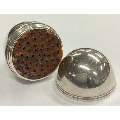 170 - A large egg-shaped Georgian silver nutmeg grater. London. By Samuel Meriton. Approx. 31 grams. Est. ... 