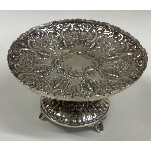 179 - An ornate Victorian silver sweet dish. London 1888. By John Aldwinckle & Thomas Slater. Approx. 167 ... 