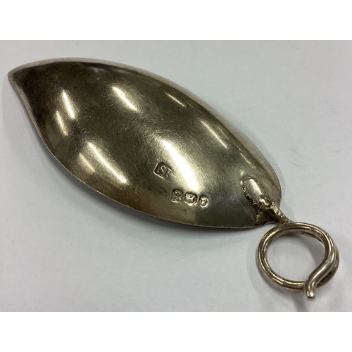 244 - A George III silver leaf shaped caddy spoon. London 1816. By Samuel Pemberton. Approx. 10 grams. Est... 