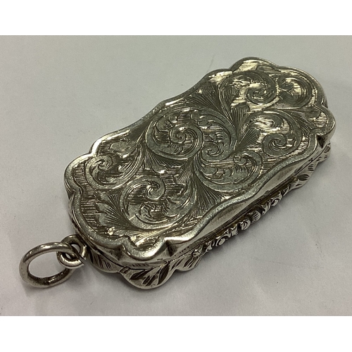 311 - A good large Victorian silver vinaigrette. Birmingham 1855. By Alfred Taylor. Approx. 15 grams. Est.... 