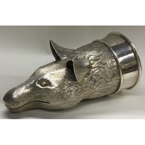 336 - An impressive silver stirrup cup in the form of a fox's head. London 1964. By P&B. Approx. 409 grams... 