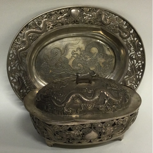 342 - A 19th Century Chinese export silver butter dish on stand. By WF. Approx. 330 grams. Est. £400 - £60... 