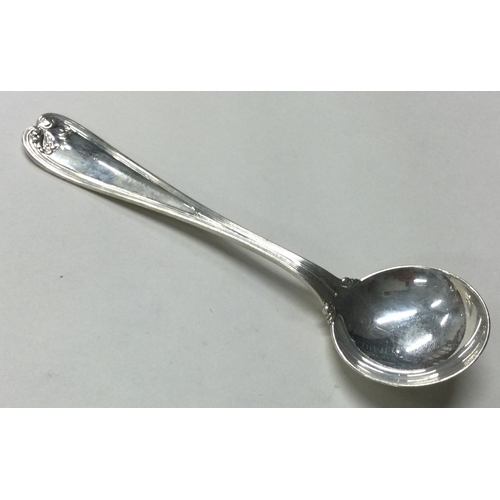 360 - TIFFANY & CO: A silver sauce ladle. Approx. 33 grams. Est. £30 - £50.