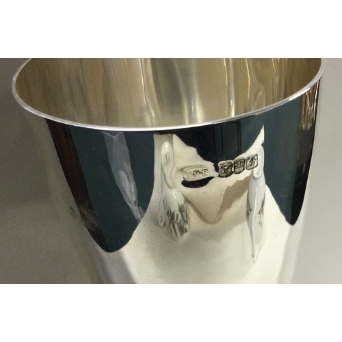 396 - EDINBURGH: A large and rare Scottish silver chalice.1961. By TPB. Approx. 530 grams. Est. £400 - £60... 