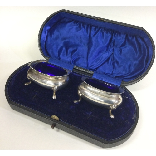 441 - A good pair of silver mounted boat shaped salts. Birmingham. Approx. 94 grams. Est. £60 - £80.