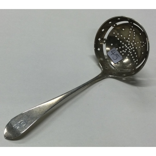 45 - A rare 19th Century Scottish Provincial silver ladle. Marked to base. Approx. 22 grams. Est. £50 - £... 