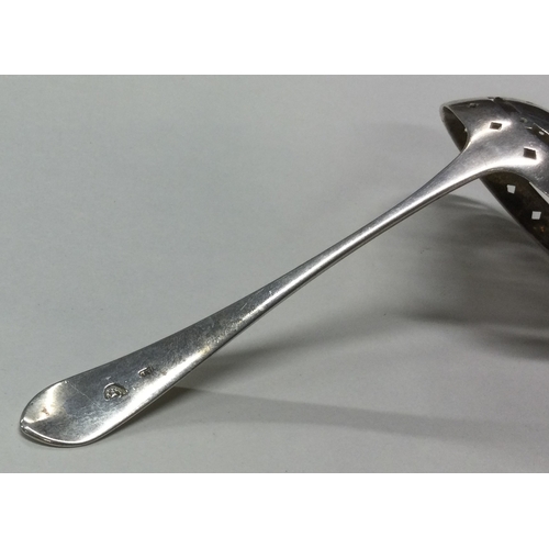 45 - A rare 19th Century Scottish Provincial silver ladle. Marked to base. Approx. 22 grams. Est. £50 - £... 