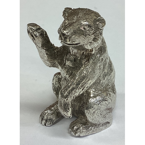 451 - A rare silver figure of a bear. London 1909. Approx. 74 grams. Est. £120 - £150.