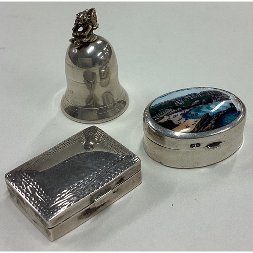 472 - A modern silver pill box together with one other. Approx. 38 grams. Est. £20 - £30.