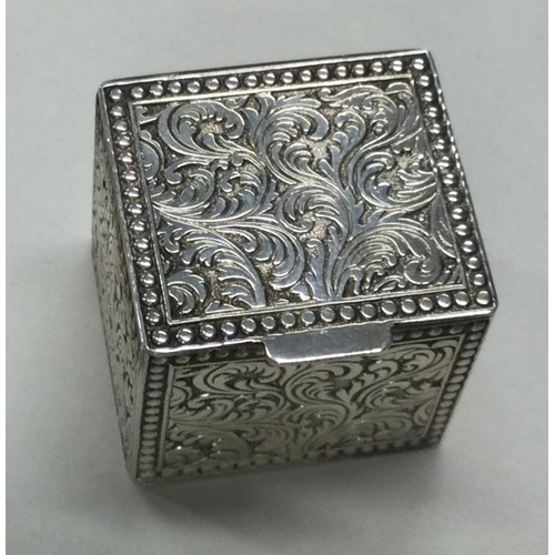 74 - A Turkish silver pill box with lift-off cover. Approx. 33 grams. Est. £20 - £30.