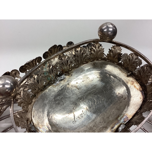 125 - An early Continental silver basket with handle. Approx. 330 grams. Est. £300 - £400.