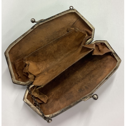 154 - A large engine turned silver purse. Birmingham 1917. Approx. 79 grams. Est. £40 - £60.