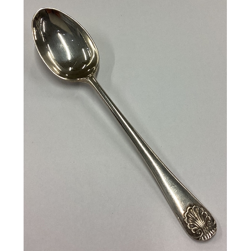 189 - A silver picture back spoon with floral decoration in the Georgian style. Sheffield 1902. Approx. 13... 