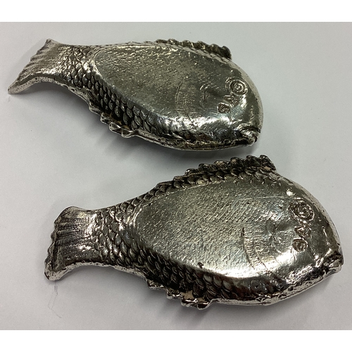 244 - A rare fine pair of Naturalistic 19th Century silver salts in the form of fish. Marked to bases. App... 