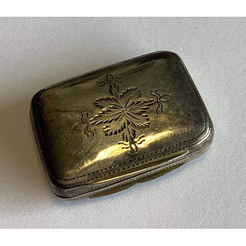 282 - An 18th Century silver vinaigrette. Birmingham 1790. By John Shaw. Approx. 12 grams. Est. £120 - £15... 