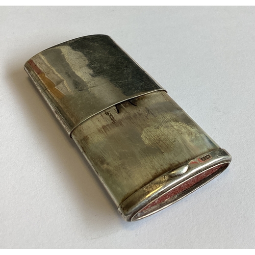 315 - A plain silver vesta case with sliding cover. Birmingham 1925. Approx. 28 grams. Est. £30 - £40.