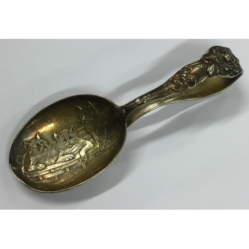 439 - A George III silver caddy spoon. London 1793. Approx. 19 grams. Est. £40 - £60.