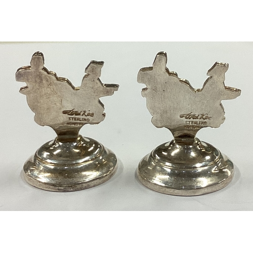 487 - An unusual pair of Chinese silver menu holders depicting rickshaws. Approx. 26 grams. Est. £80 - £12... 