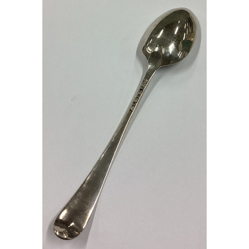 489 - HESTER BATEMAN: A silver tablespoon. London 1780. Approx. 60 grams. Est. £80 - £120.