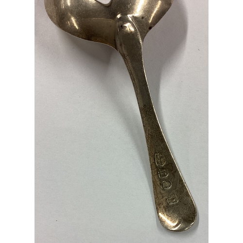 620 - PETER & WILLIAM BATEMAN: A large Georgian silver caddy spoon. London 1825. Approx. 13 grams. Est. £5... 