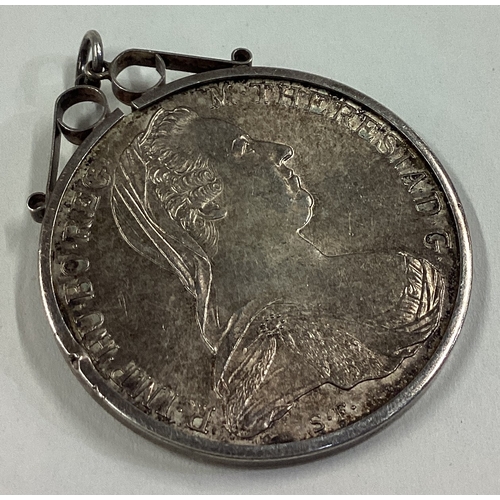 679 - A silver medallion. Dated 1780. Approx. 31 grams. Est. £30 - £40.