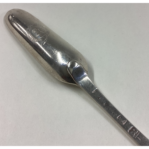 76 - An 18th Century crested silver marrow scoop. London 1842. Approx. 39 grams. Est. £80 - £120.