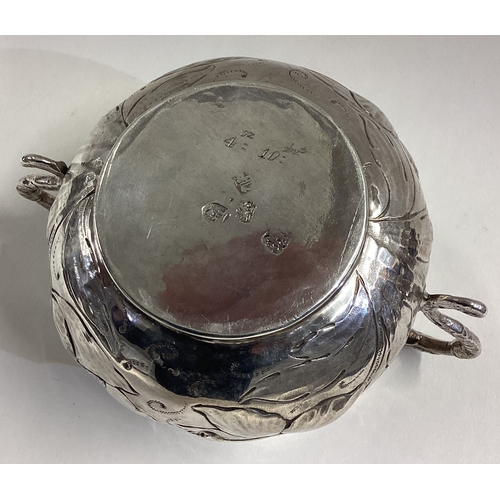 114 - A 17th Century silver porringer. Marked to base. London 1677. Approx. 135 grams. Est. £1500 - £2000.