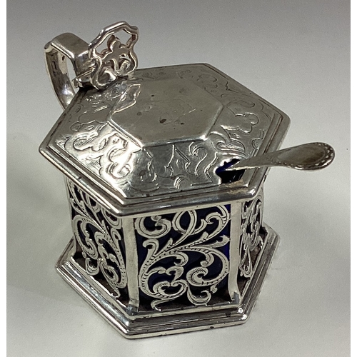 172 - An octagonal Victorian silver mustard pot with BGL. London 1862. By Charles Reilly & George Storer. ... 