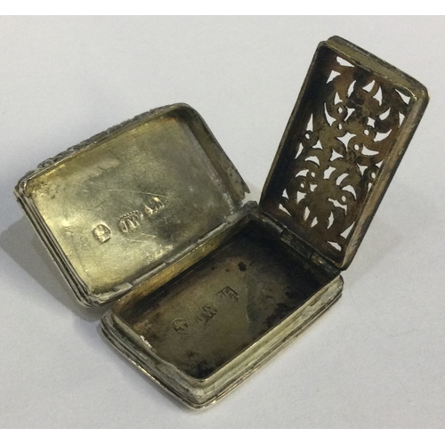 347 - A William IV silver vinaigrette. By Joseph Wilmore. Approx. 10 grams. Est. £80 - £120.