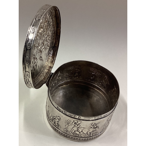 481 - A Victorian silver table snuff box bearing import marks. By Berthold Muller. Approx. 129 grams. Est.... 