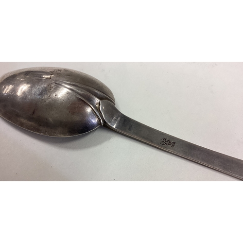 482 - CHANNEL ISLANDS: An early silver trefid spoon. Maker's mark only. Circa 1710. Approx. 40 grams. Est.... 