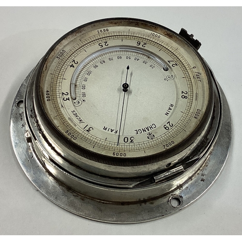 689 - A rare silver barometer. Marked to base. London 1902. By William Frederick Williams. Approx. 340 gra... 