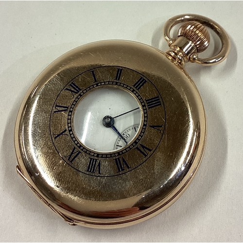 863 - A good quality gold plated Waltham half hunter pocket watch. Approx. 114 grams. Est. £60 - £80.